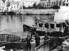 gesprengte Murbrücke 1945